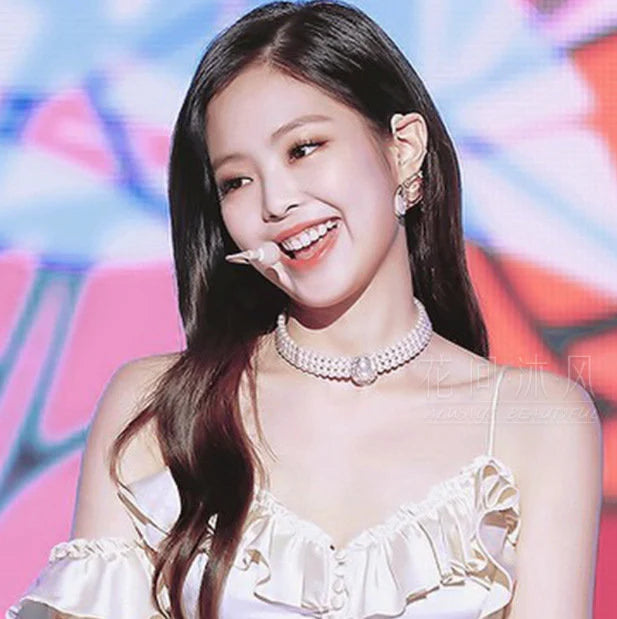 Blackpink Jennie silver rhinestoned Pearl layered choker necklace dupe