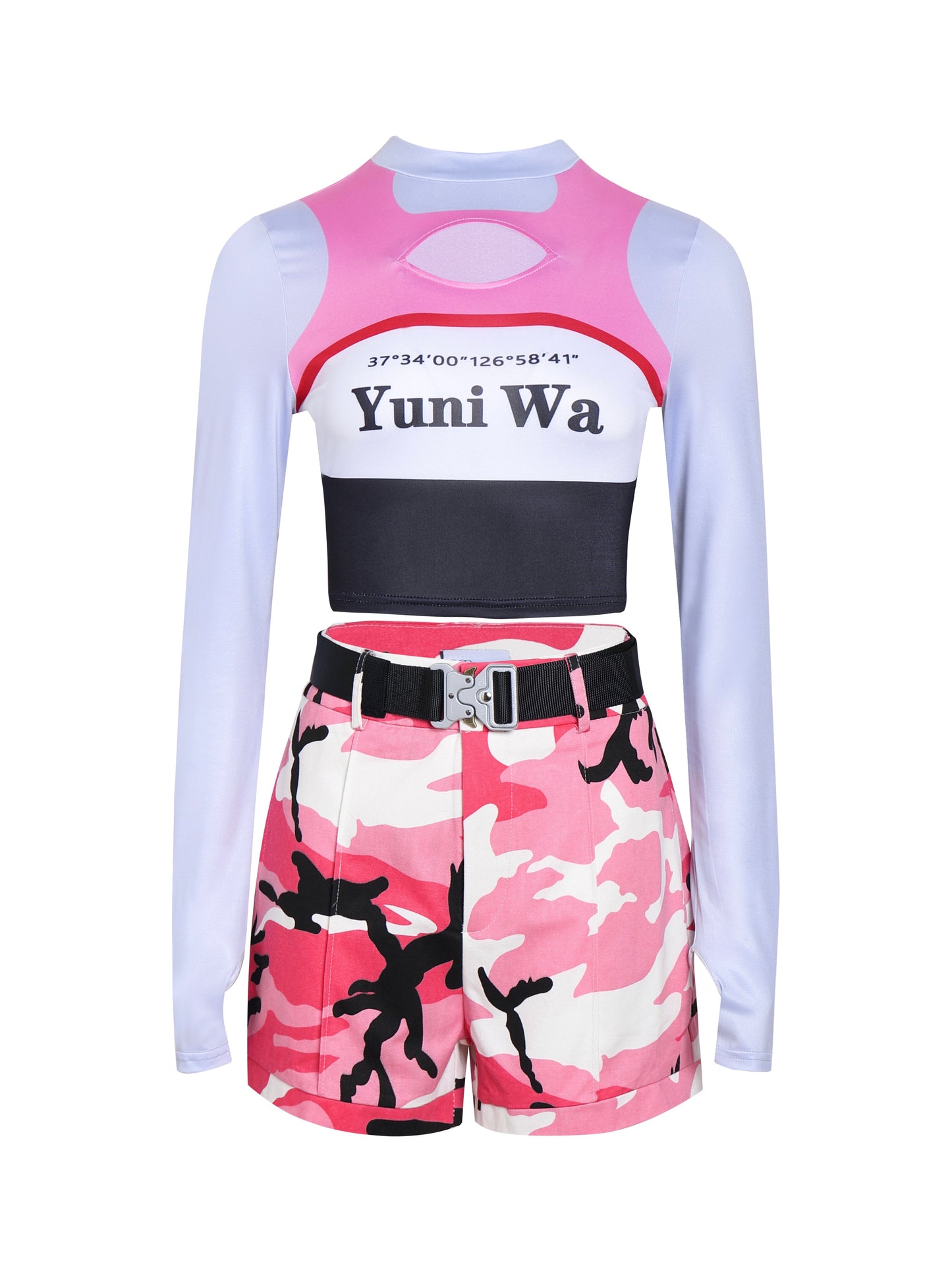 Aespa Winter Savage pink cameo set
